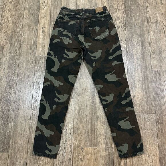 American Eagle MOM JEAN Size 0 Army Green Camo Mid Rise Corduroy Pants 25x27.5 - Picture 9 of 12
